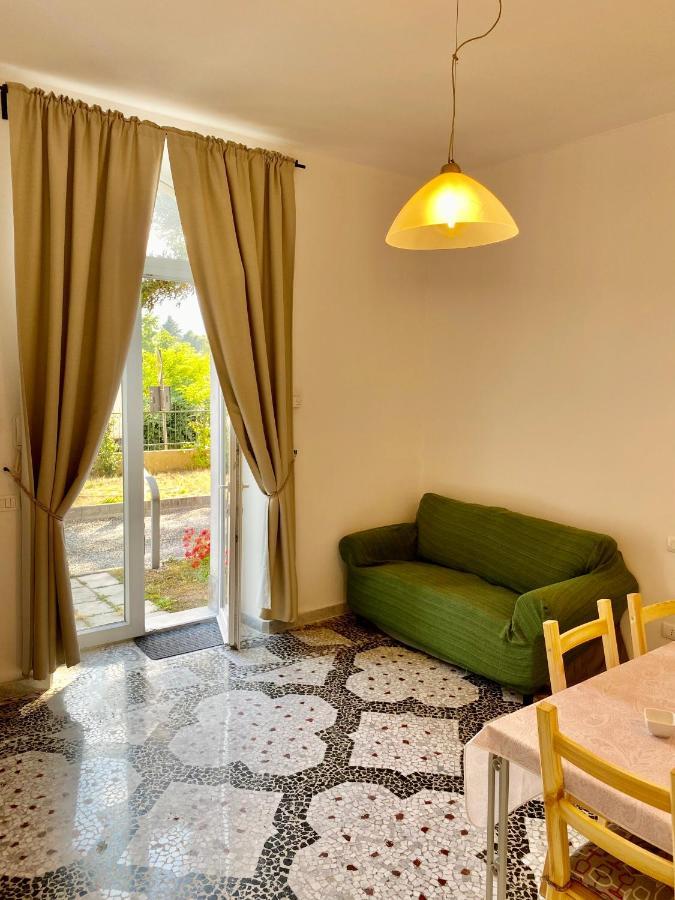 Villa Lucia Home Holiday 卡罗达诺英弗雷 外观 照片