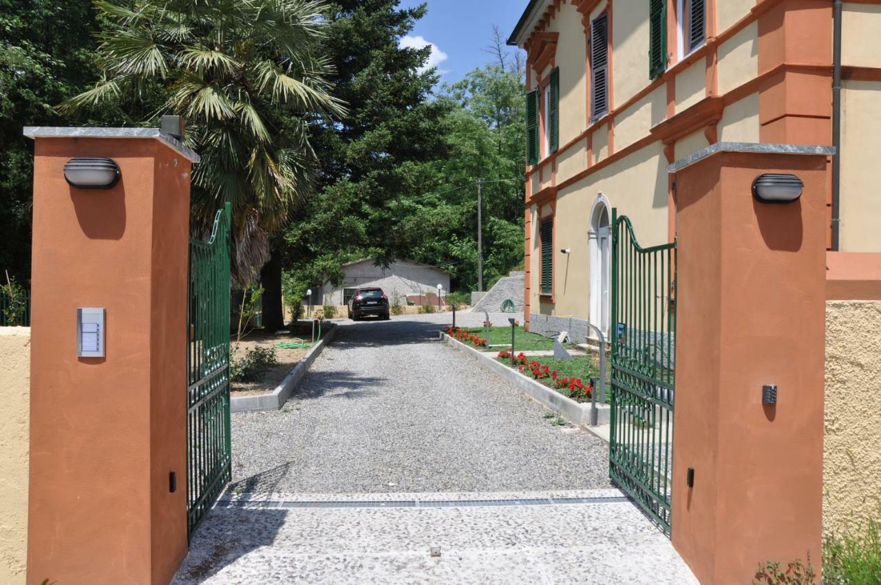 Villa Lucia Home Holiday 卡罗达诺英弗雷 外观 照片