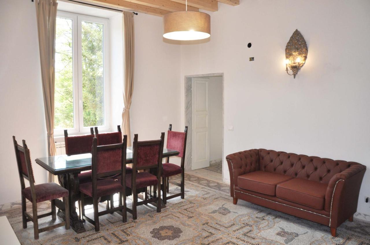 Villa Lucia Home Holiday 卡罗达诺英弗雷 外观 照片